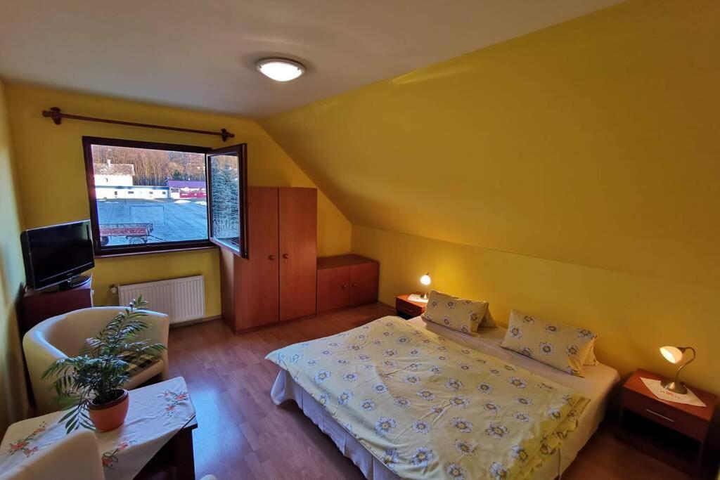 Apartman Adrianka Turčianske Teplice エクステリア 写真